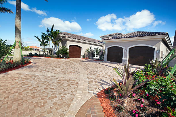 Best Luxury Driveway Pavers in Rushvle, IL